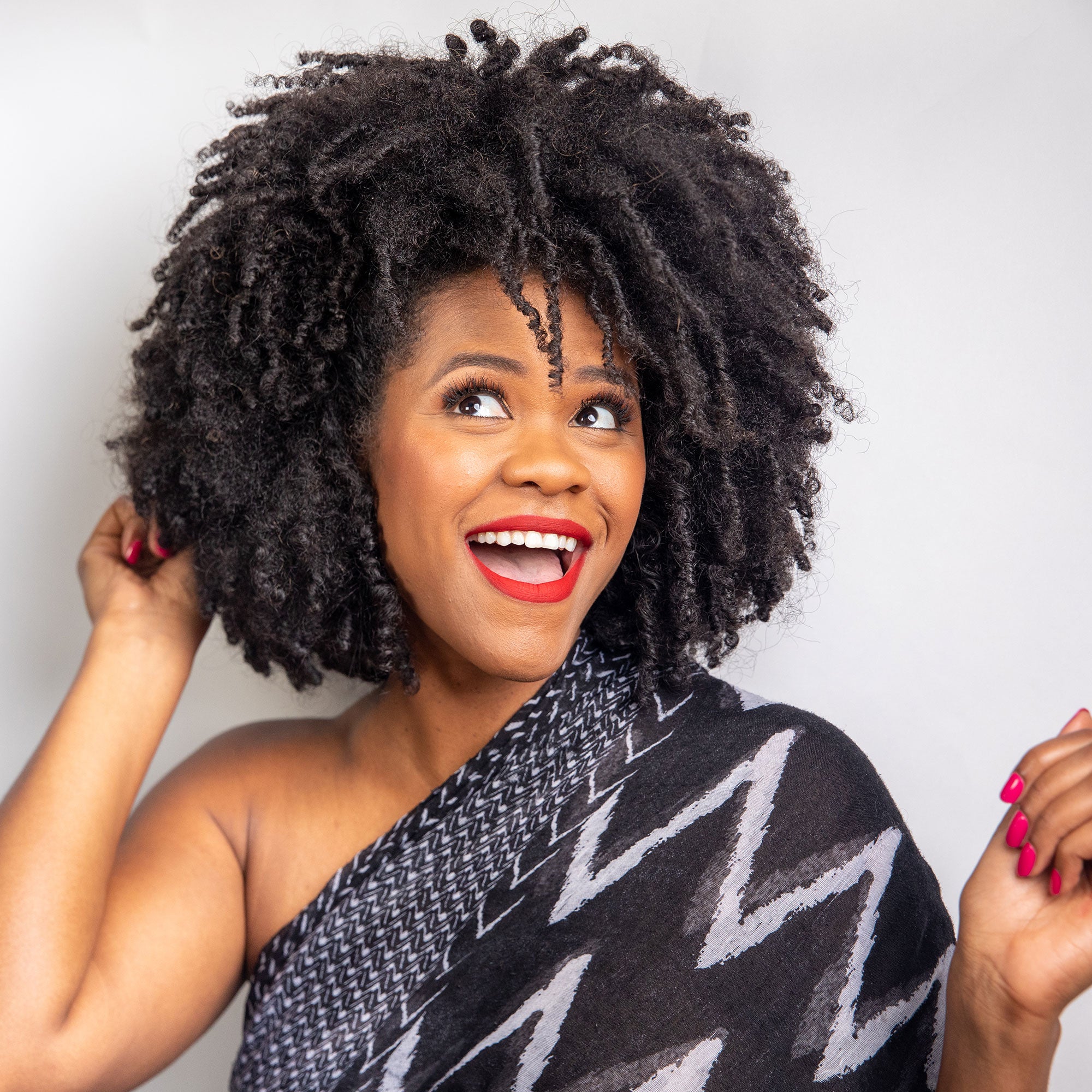 Haitian Black Castor Oil: Reduce Shed + Repair Hair Mask (8oz) - Kreyol Essence