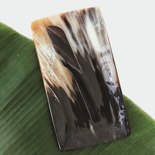 Horn Butter Tray + Knife